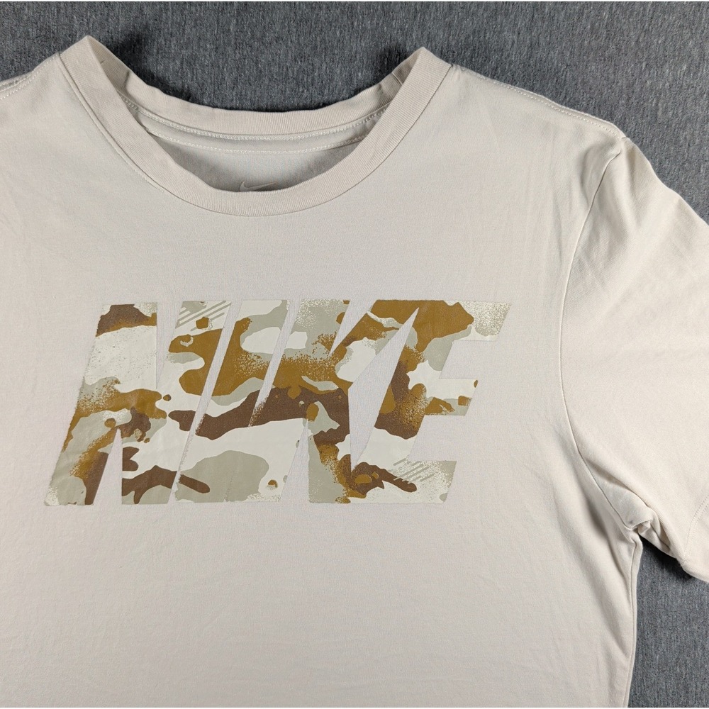 Nike Tee Dri Fit Shirt Sz S Cream Camo Spellout Logo Crewneck Athletic Workout